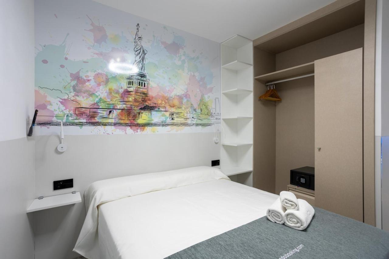 Mundobooking Centro Levante Бенидорм Экстерьер фото